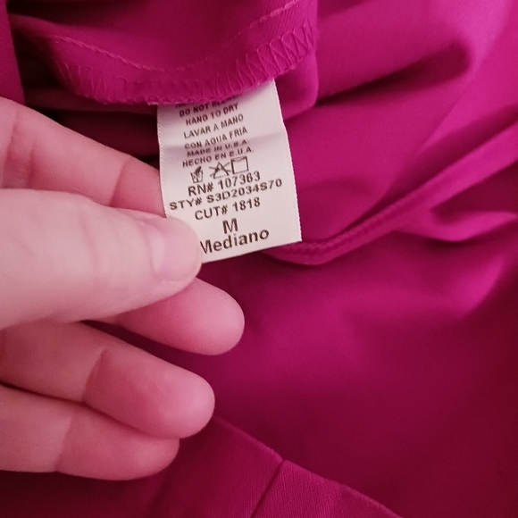 Solemio Fuchsia Body Con Deep V-Neck Tank Style Dress Ladies Medium USA Edgy - Picture 5 of 5